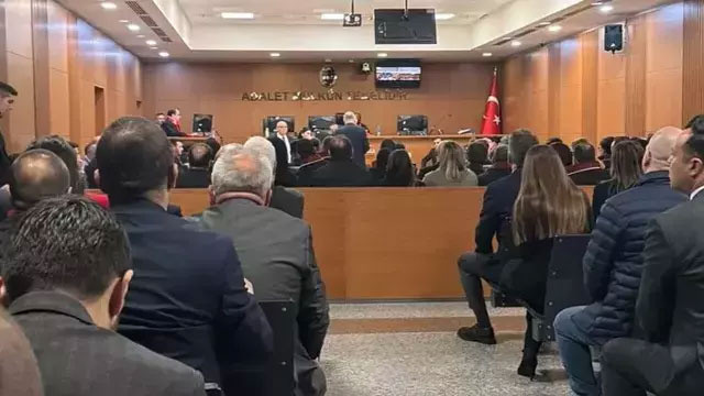 Ümit Özdağ hakim karşısına çıktı, günler sonra ilk kez görüntülendi! Dava ertelendi - Resim: 1