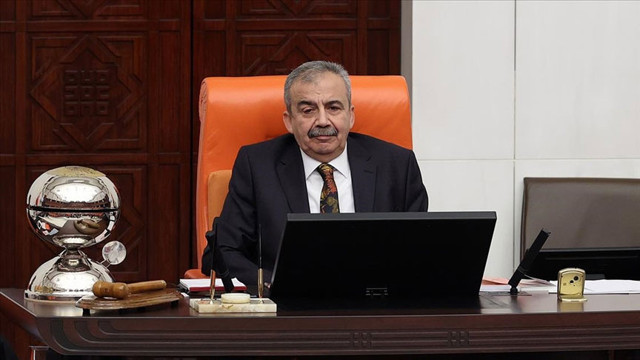 Sırrı Süreyya Önder hayatını kaybetti cenazesi ne zaman kalkacak belli oldu - Resim: 0