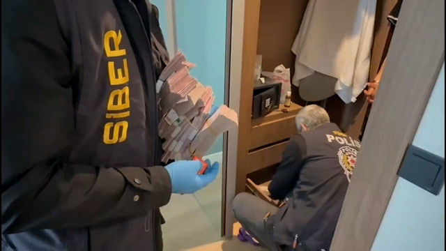 Siber suçlarla mücadele sürüyor! 39 ilde düzenlenen operasyonlarda 568 şüpheli yakalandı - Resim: 2