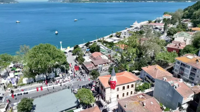 Cumhurbaşkanı Erdoğan, Gümrükçü İshak Ağa Camii'nin açılışını gerçekleştirdi - Resim: 0