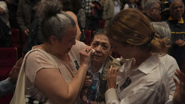 İlhan Şeşen'in cenazesi töreninde talihsiz olay! Eşi Arzu ve kızı Melis Şeşen konuştu - Resim: 1