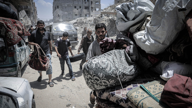 İsrail ordusu, Gazze'nin kuzeyindeki Filistinlileri zorla göç ettiriyor - Resim: 2