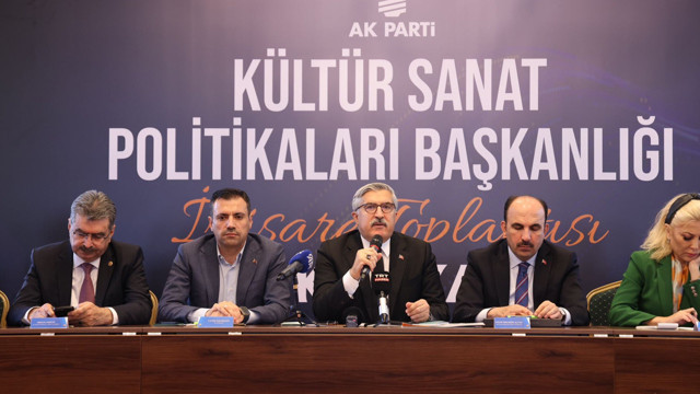 Konya'da Hüseyin Yayman'dan "Kültür ve sanatın anayasasını yapacağız" mesajı - Resim: 0