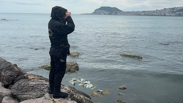 Giresun'da denizde kaybolan küçük Toprak aranıyor, babası tedavi altında - Resim: 0
