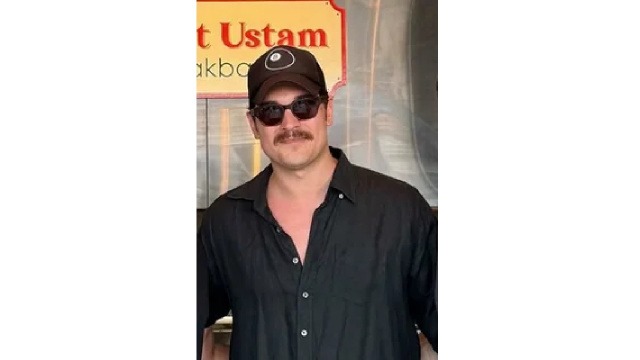 Çağatay Ulusoy sezon finali sonrası imaj yeniledi! Son haline yorum yağdı... - Resim: 0