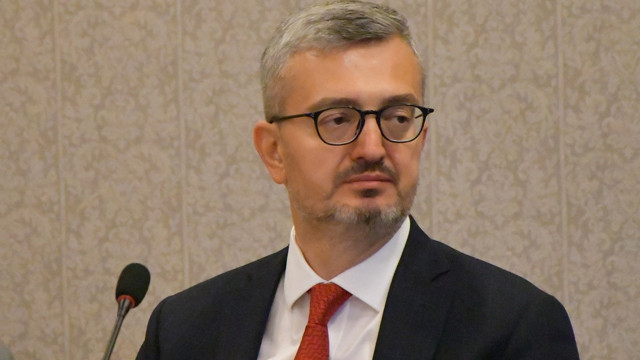 Burhanettin Duran kimdir aslen nereli? Evli ve 3 çocuk babası - Resim: 1