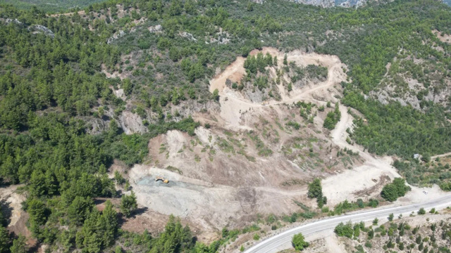 2 buçuk saatlik yol 36 dakikaya düşecek! Otoyolun temeli 25 Temmuz'da atılacak - Resim: 1