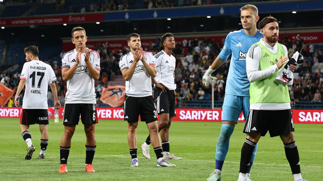 Beşiktaş Avrupa Ligi'ne veda etti, Nihat Kahveci ateş püskürdü: Acı ama gerçek - Resim: 0