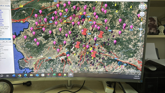 Balıkesir depremi sonrası fay hattında inceleme! Yeni deprem tehlikesi var mı? - Resim: 0