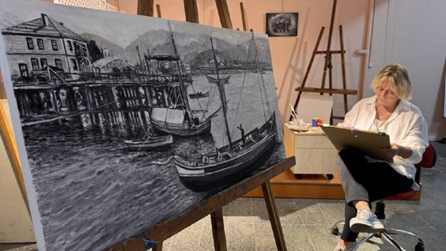 Resim onun için bir tutkuydu! Emekli öğretmen 73 yaşında üniversiteli oldu... - Resim: 0