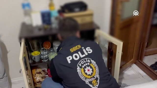 En iğrenç suçu işlediler! Çocuklarla ilgili cinsel içerikli müstehcen görüntüleri... - Resim: 1