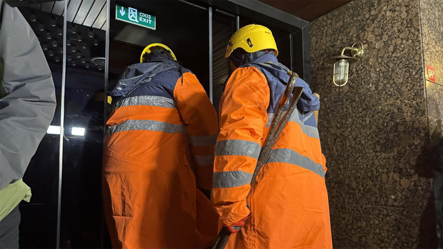 Alem mekanı Bebek Otel'e yıkım şoku! Sahibi Muzaffer Yıldırım uyuşturucuyu görünce... - Resim: 0