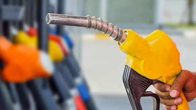 Motorin ve LPG zamlanmıştı! Benzine büyük zam var litresi bakın kaç lira olacak - Resim: 0