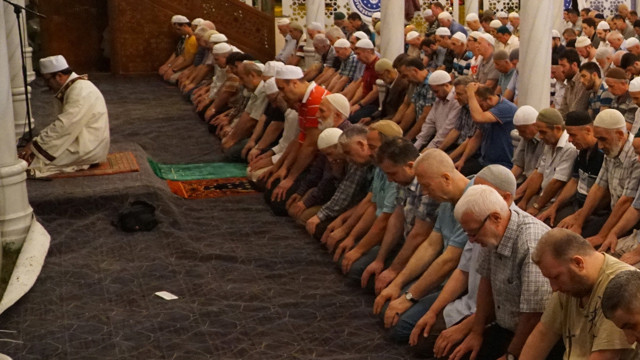 İmsakiye 2026 sahur ve iftar saatleri İstanbul, Bursa, Ankara, Balıkesir il il İmsakiye - Resim: 1