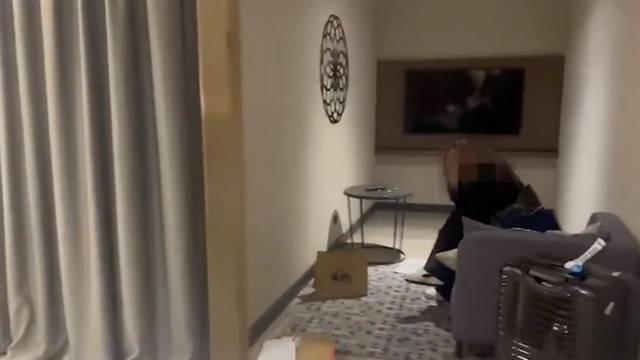 özkan yalım sevgilisi oteldeki kız