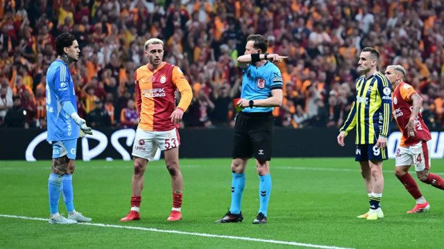 Bilerek mi kırmızı kart gördü? Ederson hakkında olay yaratan iddia - Resim: 0