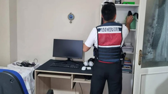 MİT'ten kredi kartı dolandırıcılarına yönelik operasyon - Resim: 0