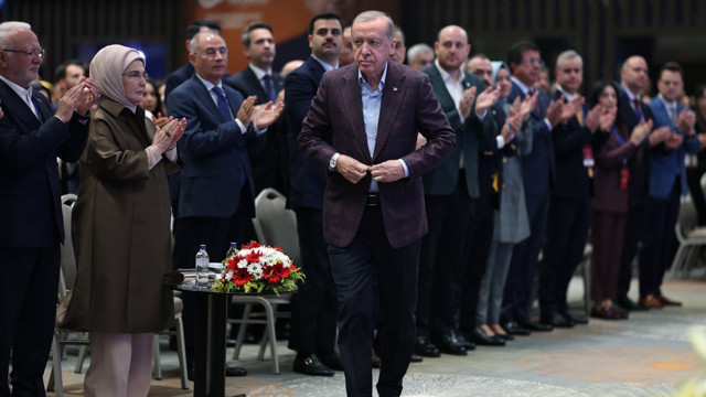 Emine Erdoğan'dan AK Parti 33. İstişare ve Değerlendirme Toplantısı'na ilişkin paylaşım - Resim: 0