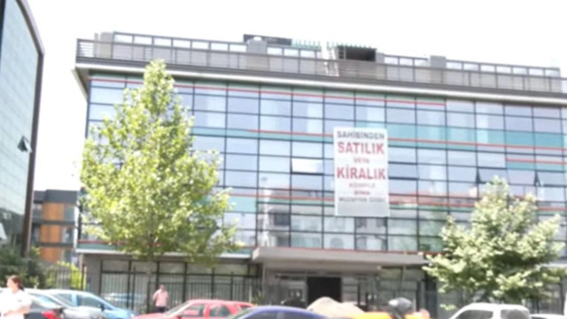 Özgür Özel yarın CHP'ye veda edecek deniyor! Yeni partinin binası görüntülendi: Harıl harıl çalışıyorlar! - Resim: 0