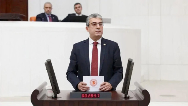 Yeni Parti çerçeve yasaya 'evet' mi 'hayır' mı diyecek? Aptal mısınız kardeşim deyip... - Resim: 0