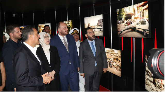 Marmara Depremi'nde hayatını kaybedenler anıldı - Resim: 0