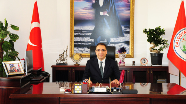 Balçova Belediye Başkanı Onur Yiğit görevine iade edildi - Resim: 0