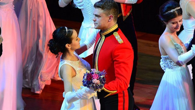 Rus kızları İngiltere'de görücüye çıktı - Resim: 3