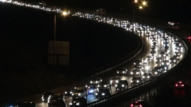 Bayramda trafik çilesi çekmeyin! Bakın hangi yollar açık - Resim: 4