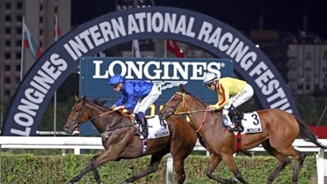 Tuba Ünsal ve Mirgün Cabas çocukları ile... - Resim: 1