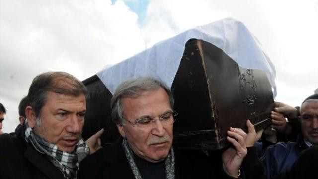  Mehmet Ali Şahin evleniyor! Hem de bakın kiminle - Resim: 2