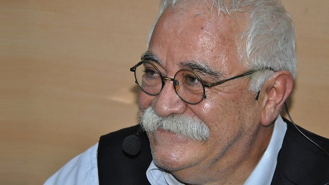 Levent Kırca kimdir? İşte hakkında hiç bilinmeyenler  - Resim: 1