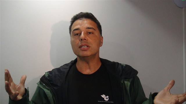 Çöplük boz ayıların kış uykusu düzenini bozdu - Resim: 2