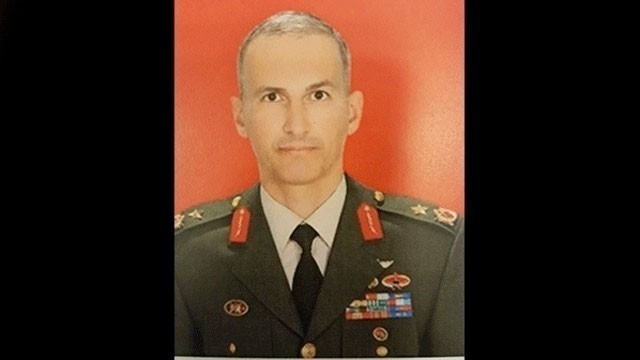 Ömer Halisdemir'i can çekişirken vuran teğmenin şok ifadesi - Resim: 3