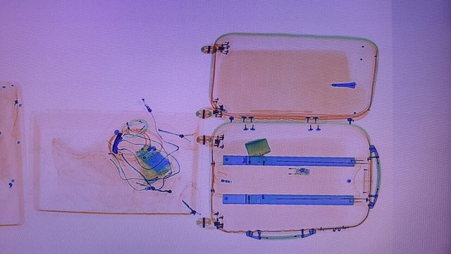 Van'da polisi şok eden görüntü! Kıskıvrak yakalandılar - Resim: 1