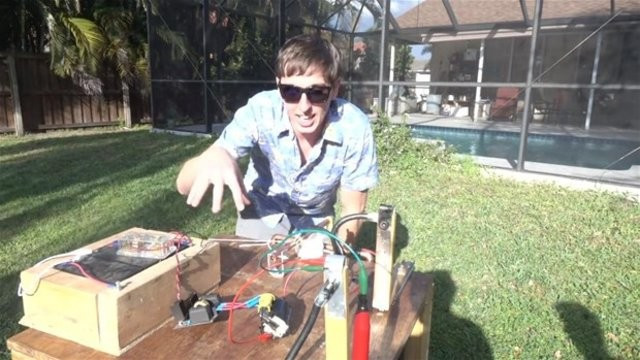 Karpuza 10 bin volt elektrik verdi inanılmaz deney - Resim: 3