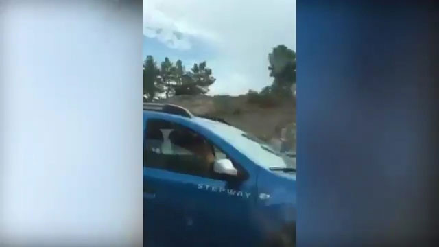 Bu kadarınada pes! Seyir halinde ilişkiye girerken yakalandılar - Resim: 1