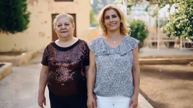 Zuhal Topal'la Sofrada Adana Berna kimdir Hayriye Hanım nereli - Resim: 2