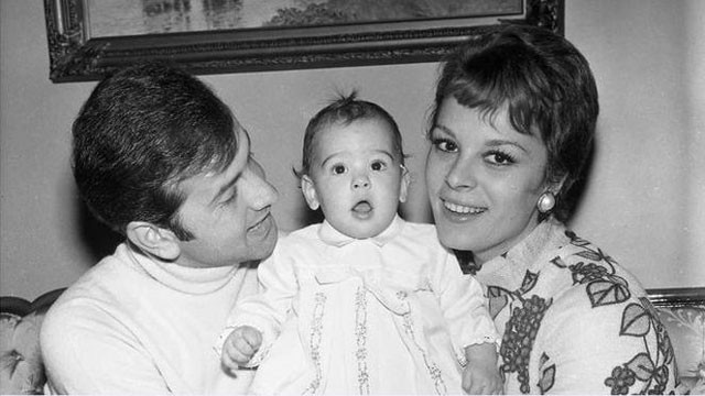 Hülya Koçyiğit'in sırrı yıllar sonra ortaya çıktı bir hafta rehin alınmış - Resim: 3