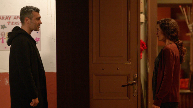 Kadın dizisinde izleyici altüst eden sahne! Oldu mu şimdi bu - Resim: 2