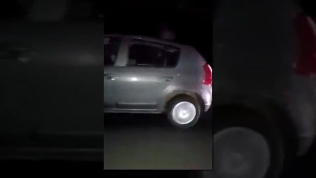  Otoyolda araç seyir halindeyken ilişkiye girdiler... - Resim: 4