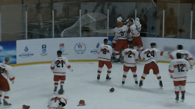 Survivor yarışmacılarını toplamıştı! TRT 1'in yeni dizisinde flaş gelişme - Resim: 2