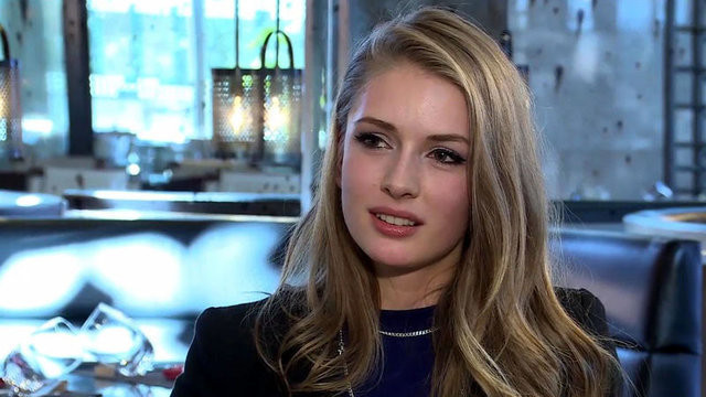 Yasemin Allen'in bacaklarını gören şaşırdı - Resim: 4