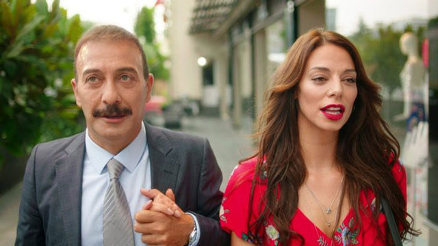 Koca Koca Yalanlar ilk bölüm fragmanı yayınlandı! İşte dizinin konusu ve oyuncu kadrosu - Resim: 2