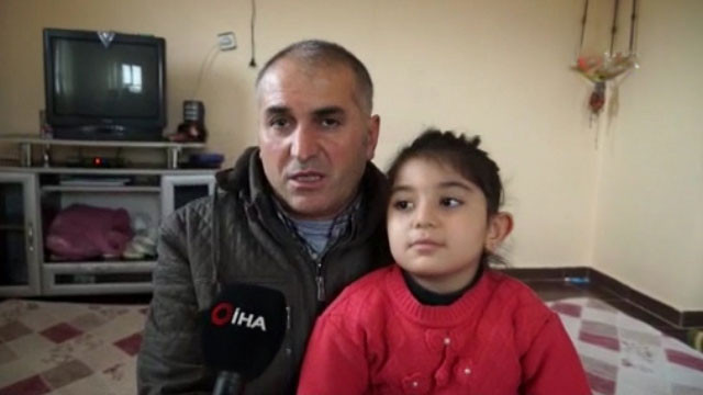 İdrarını göbeğindeki delikten yapıyor! Son ameliyatı da başarısız olursa... - Resim: 3