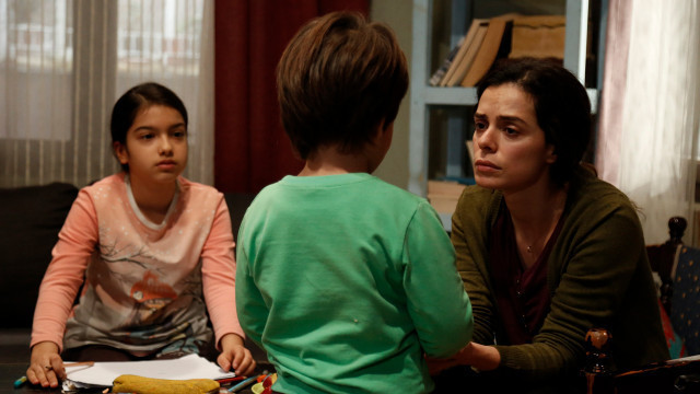 Kadın'da sevişme şoku! Bahar kardeşi ve kocasını yatakta görünce... - Resim: 4