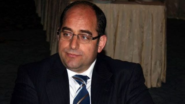 O makam aracı Zekeriya Öz'e nasıl geldi? - Resim: 1