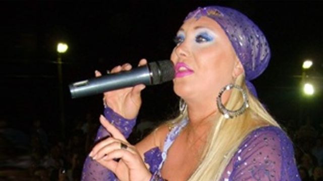 O artık bambaşka biri! 70 kilo veren Güllü'yü görenler gözlerine inanamıyor - Resim: 2