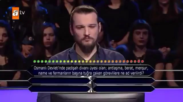 Kim Milyoner Olmak İster'de telefon jokeri ünlü Youtuber soruyu bilemeyince.... - Resim: 4