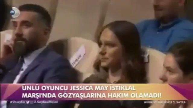 Yeni Gelin yıldızı Jessica May'in İstiklal Marşı'na olay tepkisi - Resim: 3