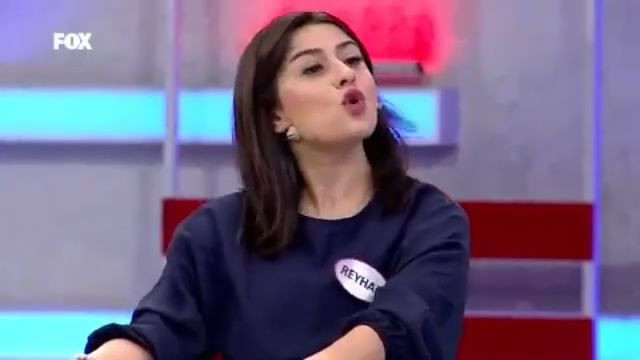 Yaparsın Aşkım'daki bu çift İlker Ayrık'ı bile şok etti! Bir çift ayakkabıya verdiği rakam çıldırttı - Resim: 2